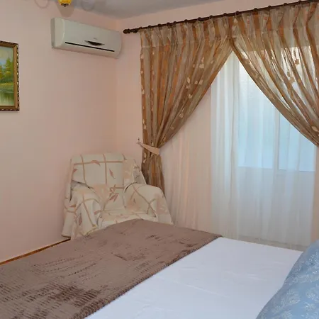 Ana's Cozy Corner דירה Gjirokastër